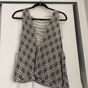 Deep v neck tank top!